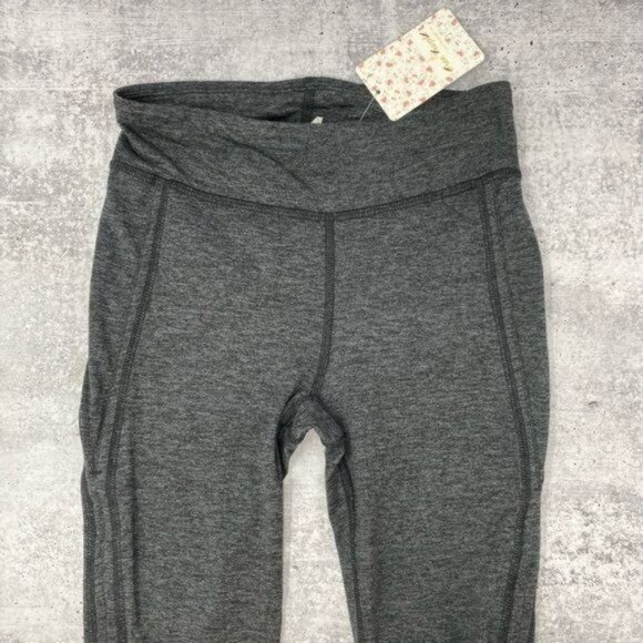 Free People Leggings FP Movement Infinity Leggings in Charcoal Size XS NWT - Picture 8 of 16